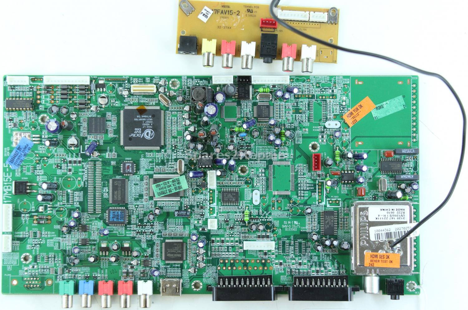 Bush LCD32TV022HD - Main AV - 20270259 - 17MB15E-5 Ver E5 - 251005 - 17FAV15-2 - 230905